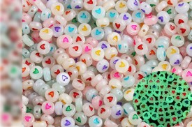 Cuentas pasante plastica pastilla traslucido corazon colores 20gms (1).jpg